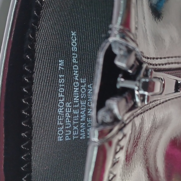 Steve Madden Rolfe Block Heel Bootie NWOB - Picture 4 of 8